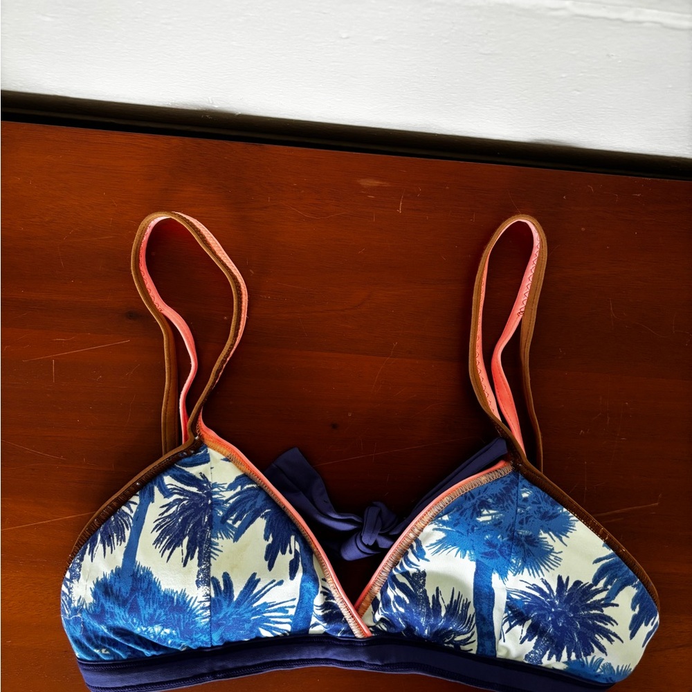 MAAJI Blue/ White Palm Tree Bikini Top